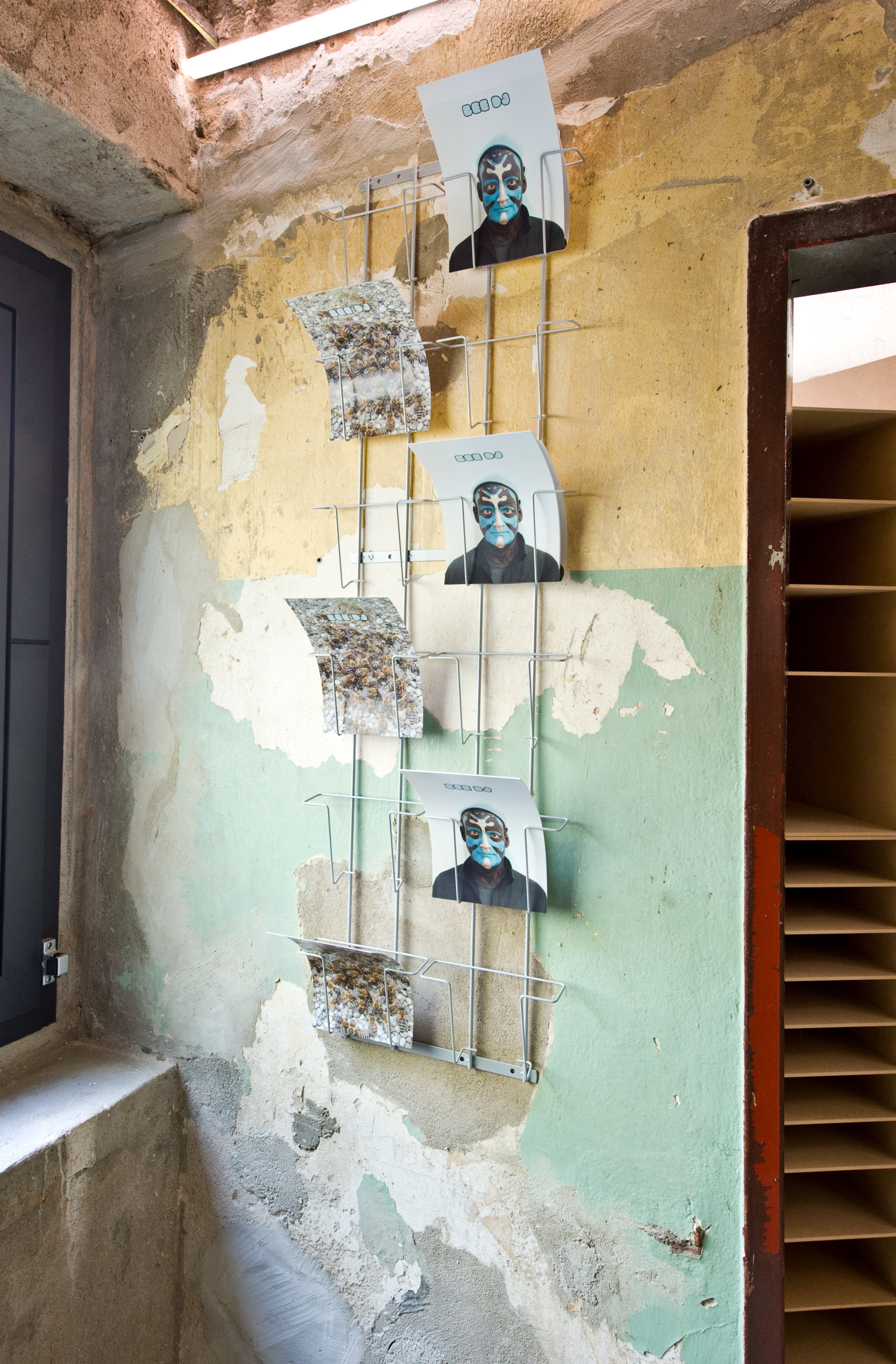exhibition Club, Kunstbrücke am Wildenbruch, Berlin, 2023, curated by Marte Kiessling and Filomeno Fusco 01
