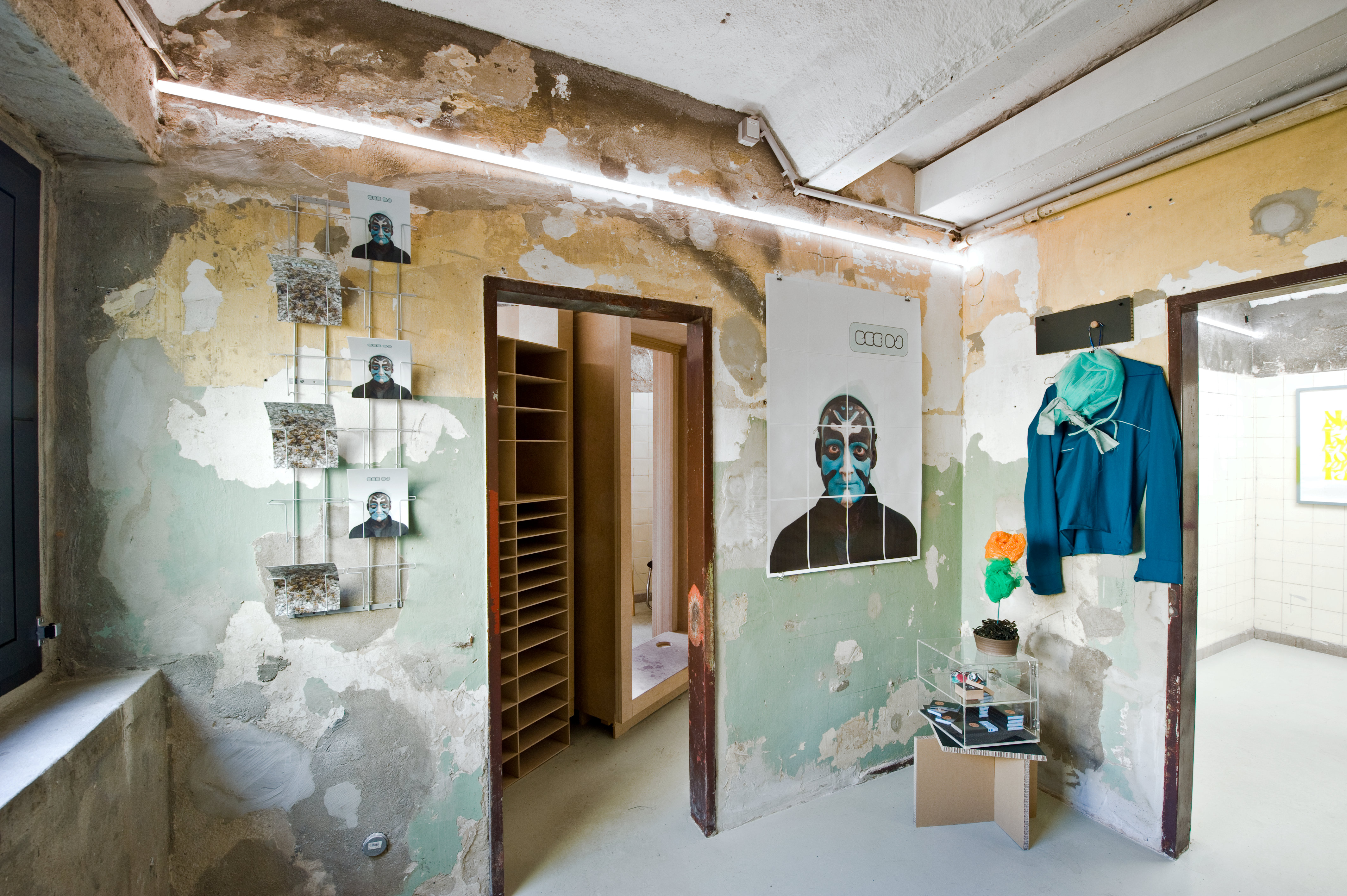exhibition Club, Kunstbrücke am Wildenbruch, Berlin, 2023, curated by Marte Kiessling and Filomeno Fusco 00